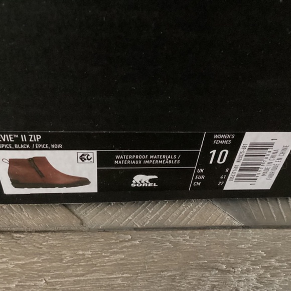 SOREL Evie II Zip Waterproof Ankle Boot (Women), size 10 - Picture 3 of 10